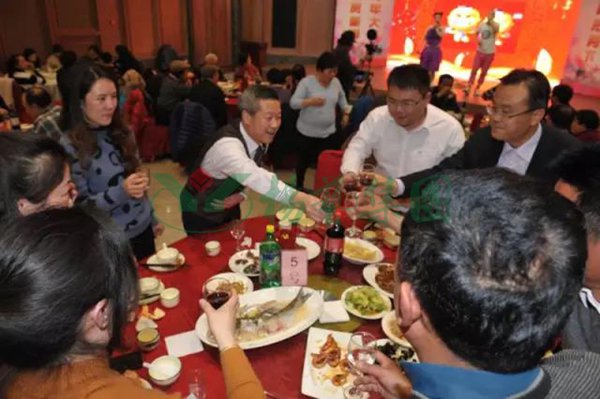 壹号娱乐 - NG大舞台,有梦你就来