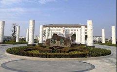 从壹号娱乐"雕塑与石韵文化展"看文创推进企业转型