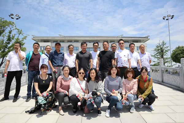 壹号娱乐 - NG大舞台,有梦你就来