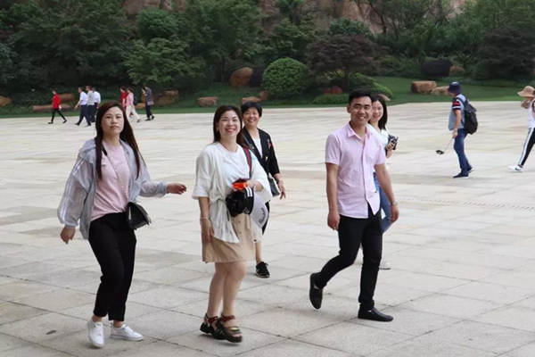 壹号娱乐 - NG大舞台,有梦你就来