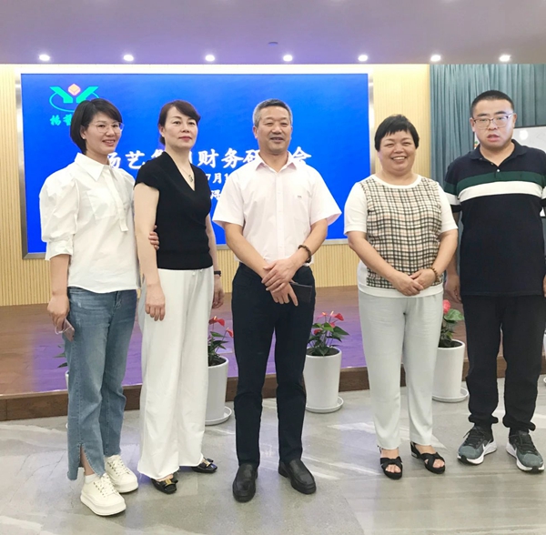 壹号娱乐 - NG大舞台,有梦你就来