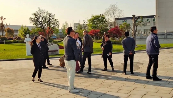 壹号娱乐 - NG大舞台,有梦你就来