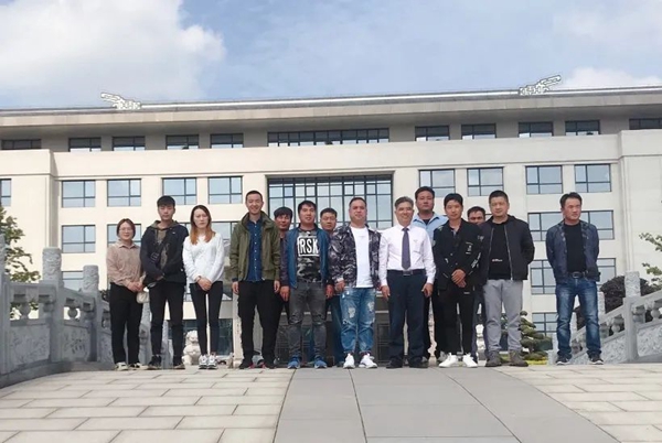 壹号娱乐 - NG大舞台,有梦你就来