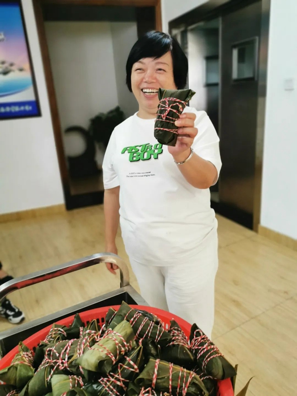 壹号娱乐 - NG大舞台,有梦你就来