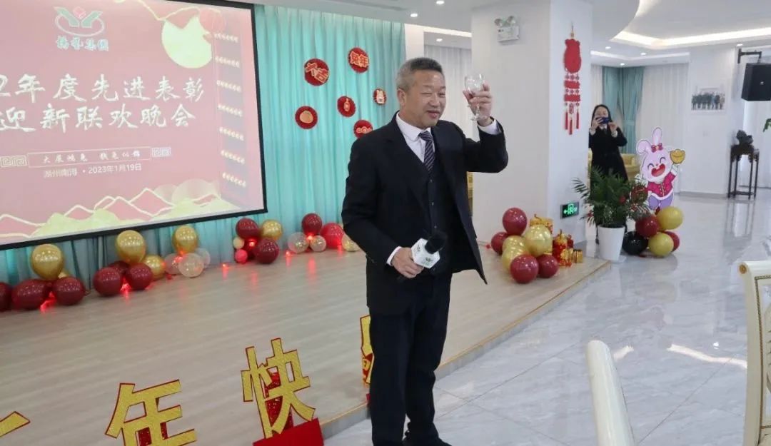 壹号娱乐 - NG大舞台,有梦你就来