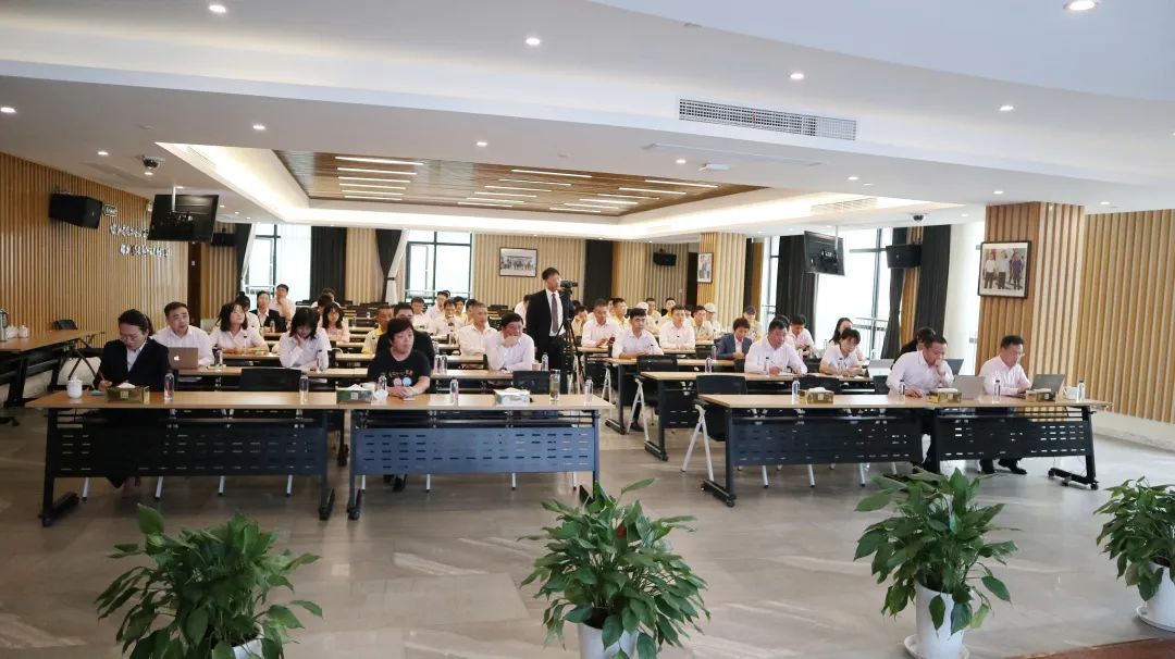 壹号娱乐 - NG大舞台,有梦你就来