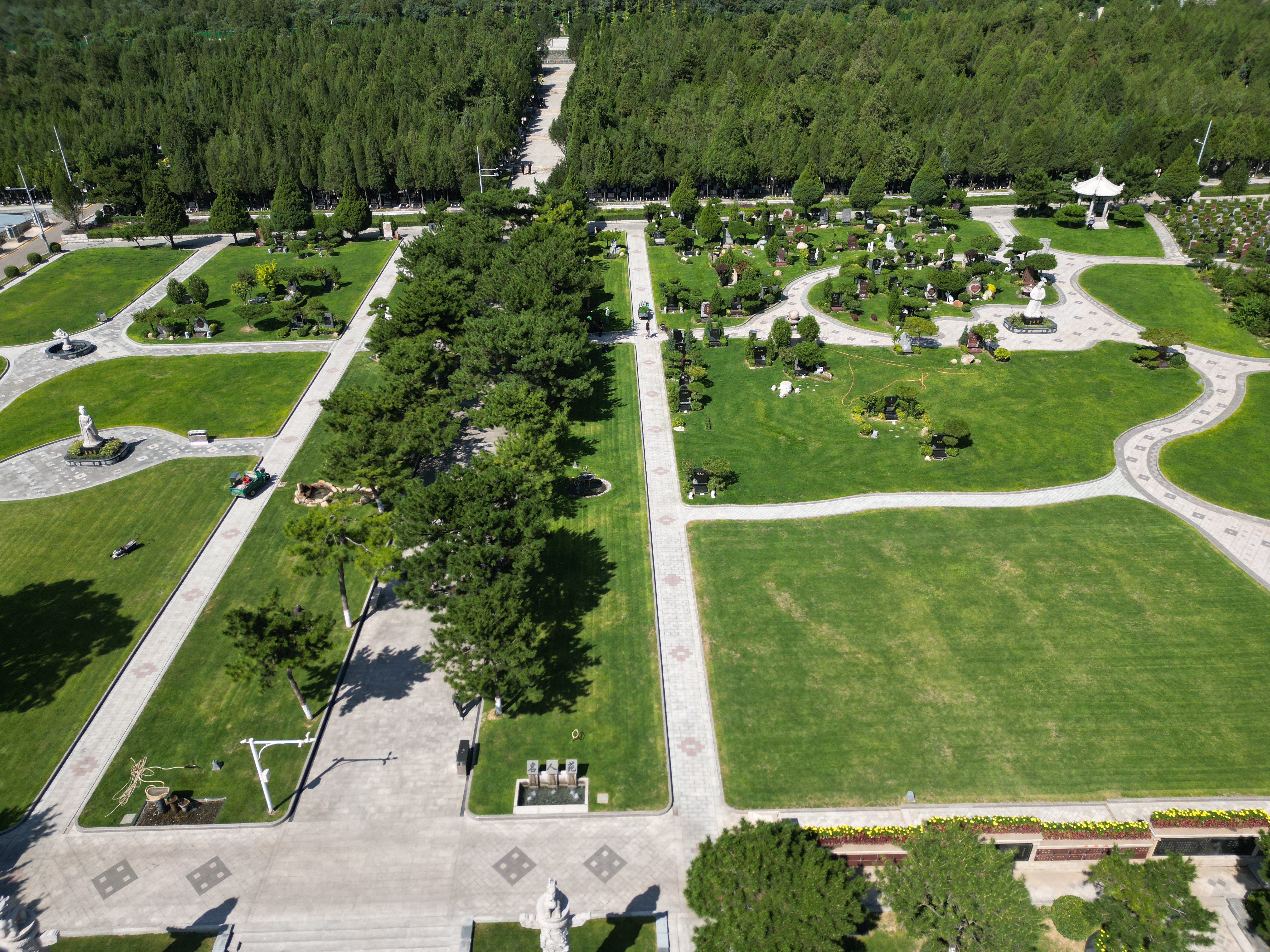 壹号娱乐集团引领墓园投资新风尚：六大合作模式开创行业新篇章